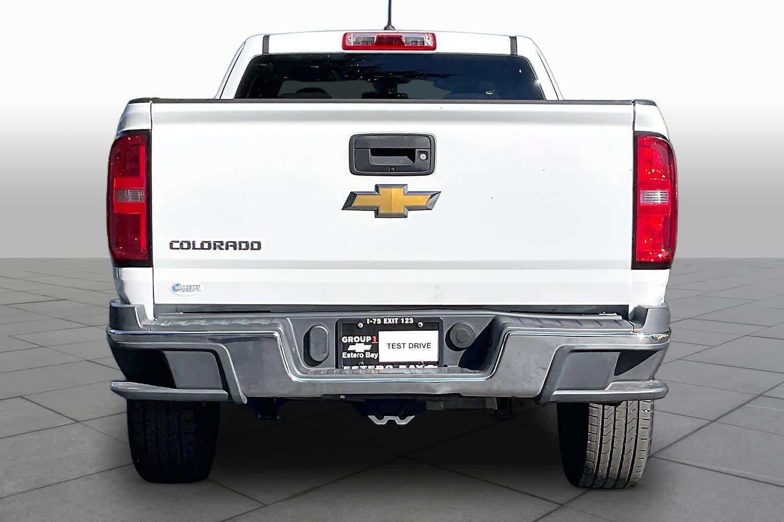 Used 2018 Chevrolet Colorado W/T w/ WT Convenience Package RWD image 5