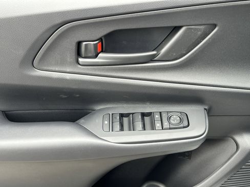 New 2026 Toyota Prius Plug-In Hybrid FWD image 11