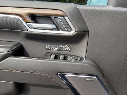 Used 2024 Chevrolet Silverado 1500 High Country w/ Midnight Edition AWD/4WD image 23