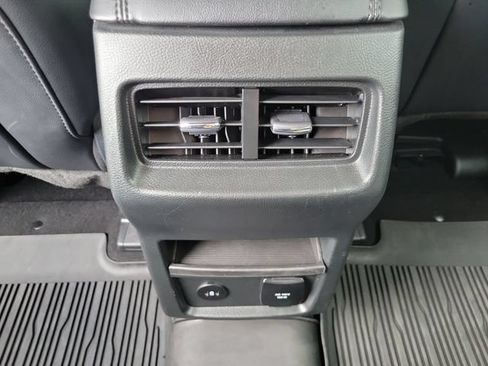 Used 2024 Ford Edge SEL w/ Convenience Package AWD/4WD image 26