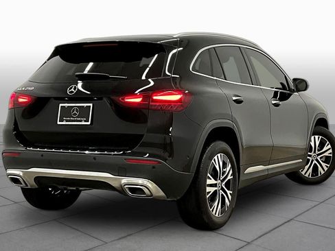 Certified 2025 Mercedes-Benz GLA 250 image 12