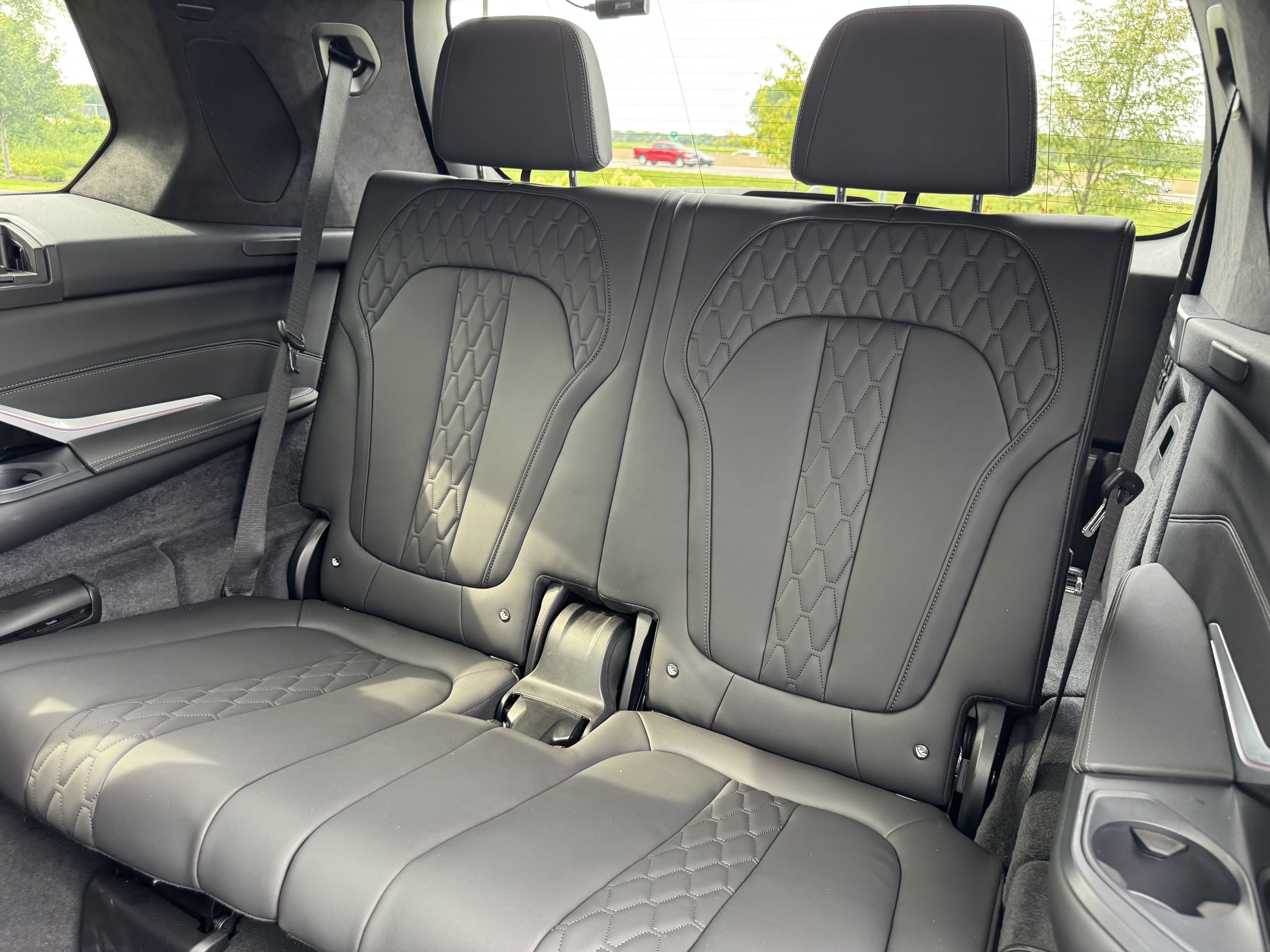 Used 2024 BMW X7 M60i w/ Executive Package AWD/4WD image 31