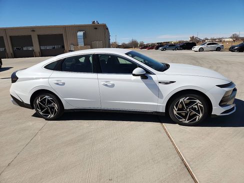New 2026 Hyundai Sonata SEL image 5