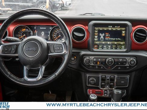 Used 2023 Jeep Wrangler Unlimited Rubicon w/ LED Lighting Group image 15