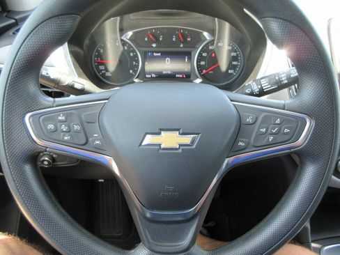 Certified 2024 Chevrolet Equinox LS w/ LS Convenience Package FWD image 22