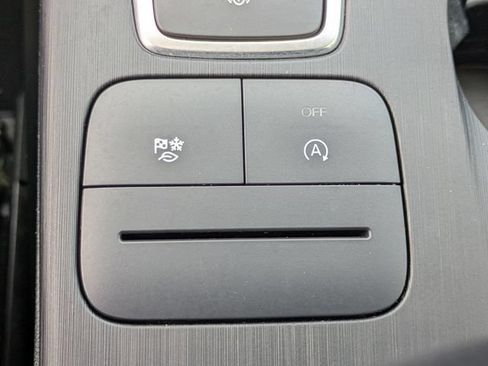 Used 2022 Ford Escape SEL FWD image 33