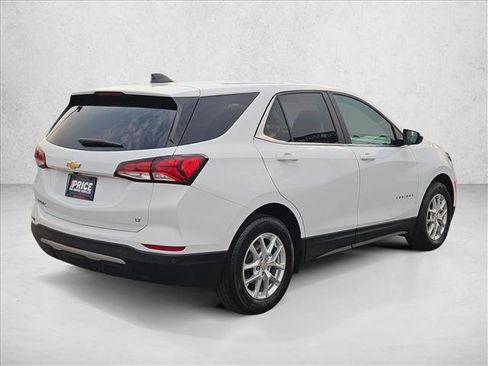 Used 2024 Chevrolet Equinox LT FWD image 5