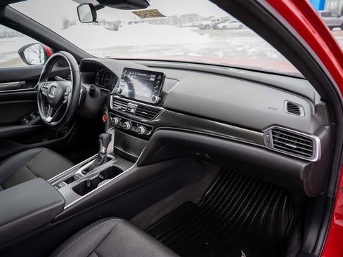 Used 2020 Honda Accord Sport image 16