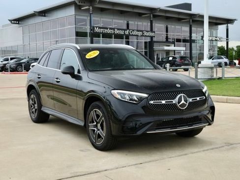 Used 2026 Mercedes-Benz GLC 300 image 3