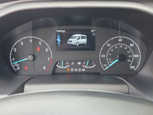 Used 2022 Ford Transit 350 XLT RWD image 18