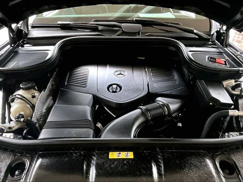 Used 2025 Mercedes-Benz GLE 350 4MATIC image 32