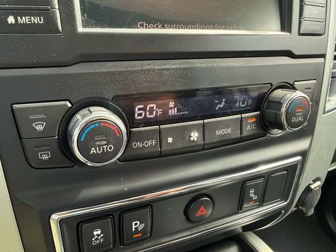 Used 2019 Nissan Titan PRO-4X w/ Pro-4x Utility Package AWD/4WD image 14