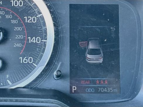 Used 2022 Toyota Corolla SE w/ Carpet Mat Package (TMS) FWD image 12