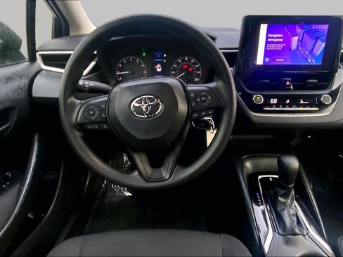 Certified 2023 Toyota Corolla LE FWD image 6