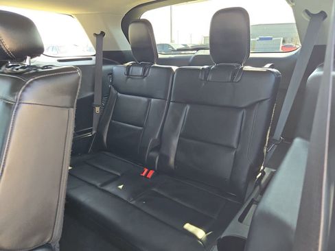 Used 2023 Ford Explorer XLT w/ Equipment Group 202A image 33