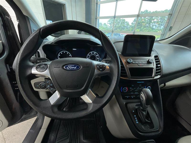 Used 2022 Ford Transit Connect XLT FWD image 14