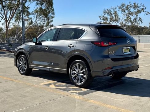 New 2025 MAZDA CX-5 AWD 2.5 S w/ Premium Plus Pkg image 5