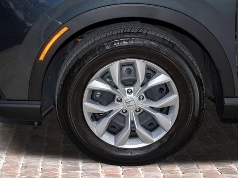 Used 2025 Honda CR-V LX image 42