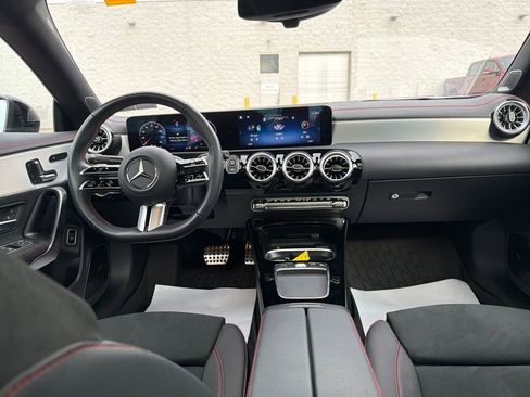 Certified 2025 Mercedes-Benz CLA 250 4MATIC image 23