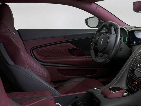 Used 2023 Aston Martin DBS Coupe RWD image 26
