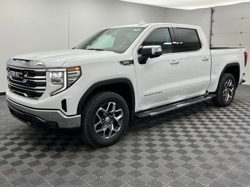 New 2026 GMC Sierra 1500 SLT w/ SLT Premium Package image 13