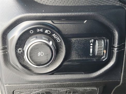 Used 2024 Jeep Wrangler Unlimited Rubicon 392 image 21