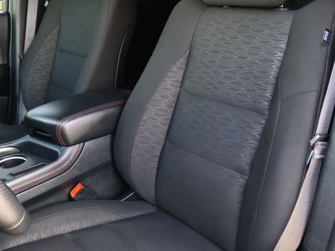 Used 2025 Dodge Durango GT w/ Blacktop Package image 13