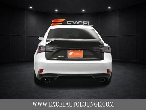 Used 2018 Lexus IS 300 F Sport image 5