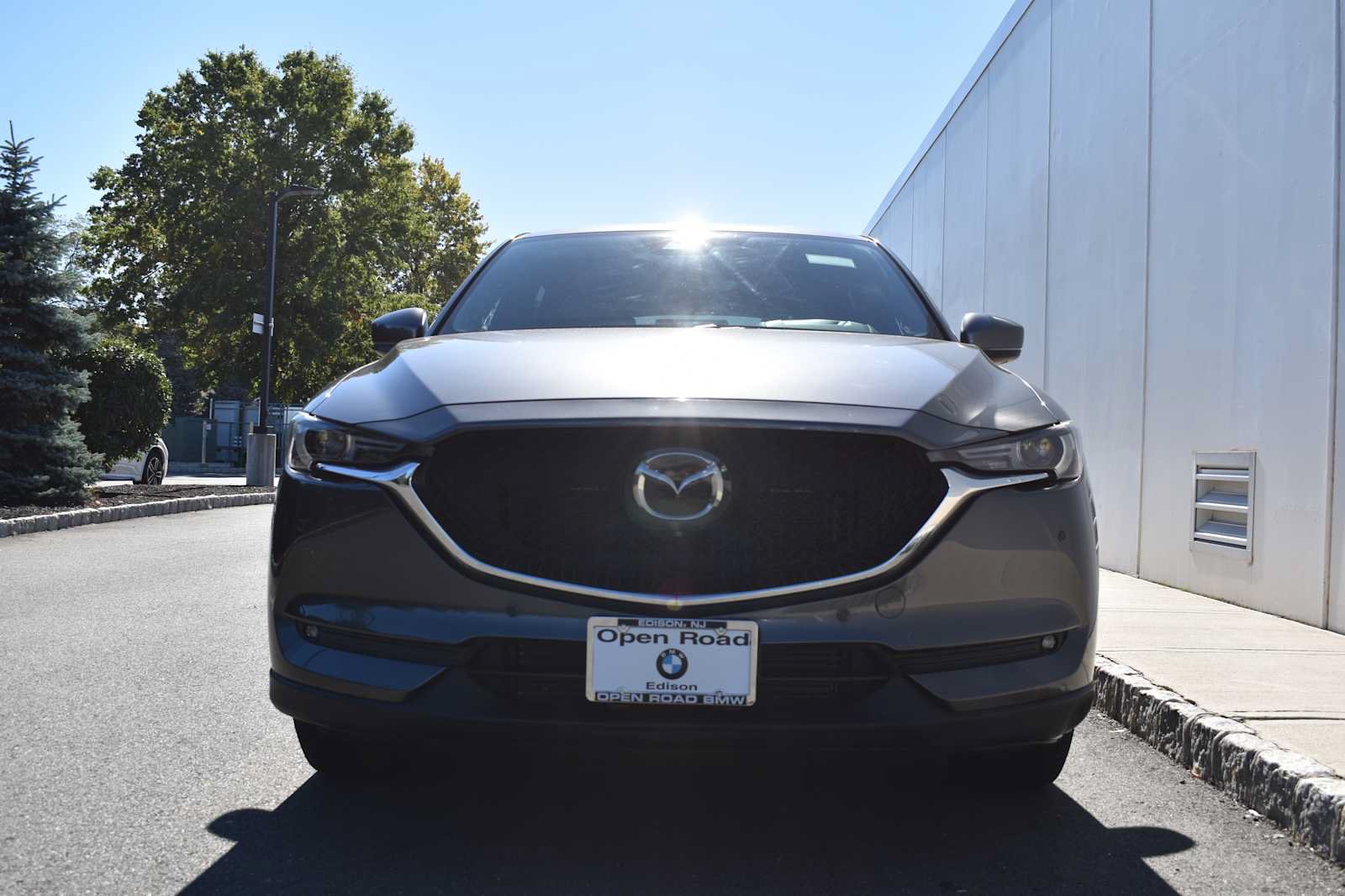 Used 2020 MAZDA CX-5 Signature AWD/4WD image 2
