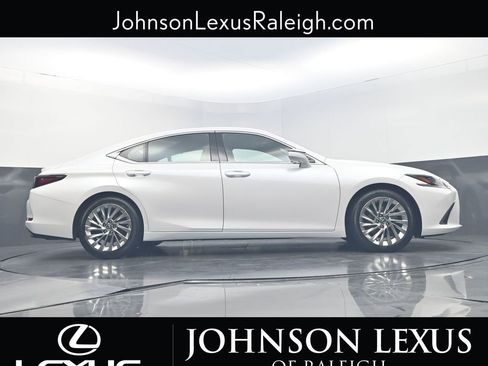 Certified 2021 Lexus ES 350 Ultra Luxury w/ Accessory Package 2 image 20