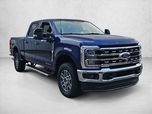 New 2026 Ford F250 Lariat w/ FX4 Off-Road Package image 7