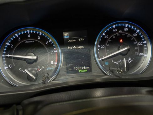 Used 2019 Toyota Highlander Limited image 20