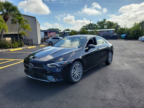 Used 2025 Mercedes-Benz CLA 250 4MATIC image 10