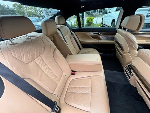 Used 2016 BMW 750i xDrive AWD/4WD image 22