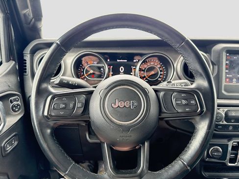 Used 2021 Jeep Wrangler Unlimited Sport AWD/4WD image 11
