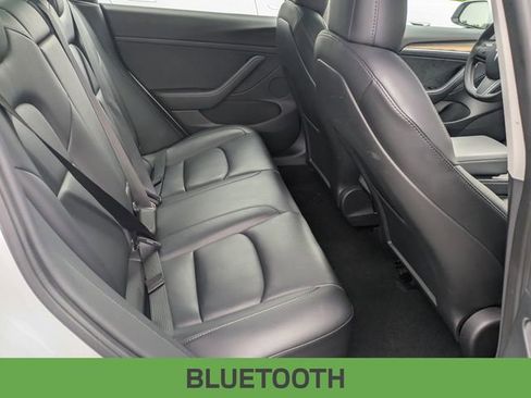 Used 2022 Tesla Model 3 Long Range AWD/4WD image 25