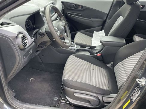 Used 2021 Hyundai Kona SE w/ Cargo Package image 12