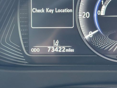 Used 2021 Lexus UX 200 w/ Accessory Package (Z1) FWD image 34