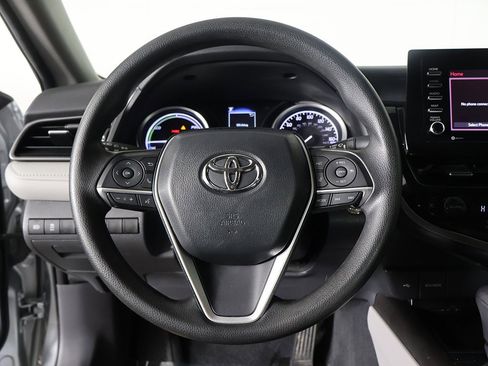 Used 2023 Toyota Camry LE image 30