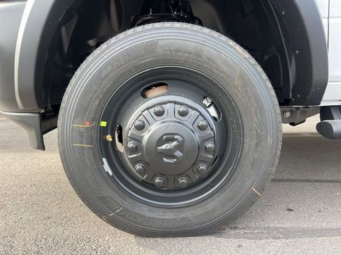 New 2026 RAM 5500 Tradesman AWD/4WD image 26