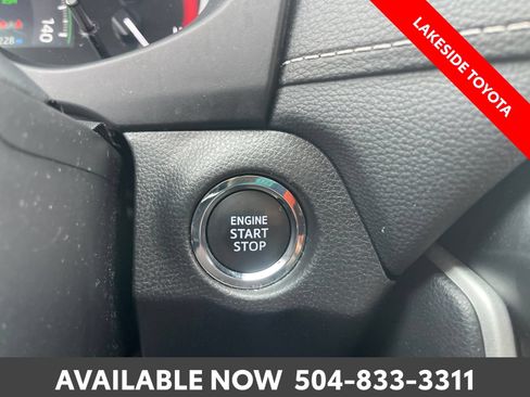 Certified 2025 Toyota RAV4 XLE FWD image 30