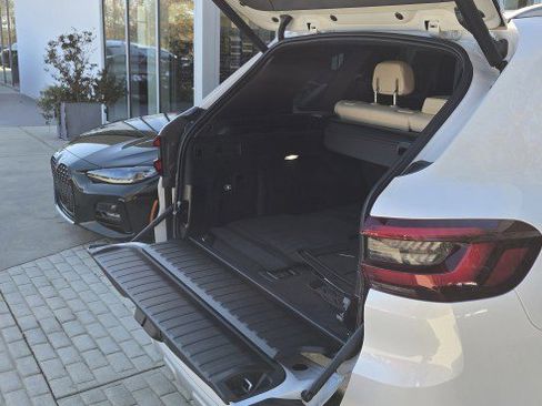 Used 2022 BMW X5 sDrive40i image 23