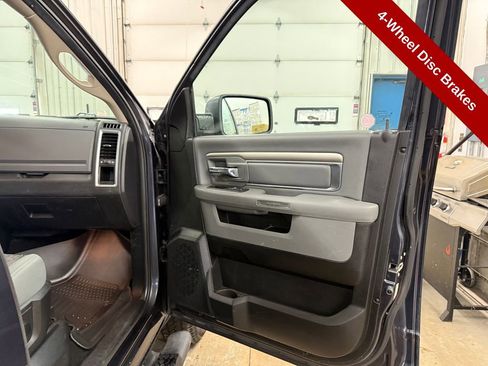 Used 2018 RAM 1500 Outdoorsman AWD/4WD image 40