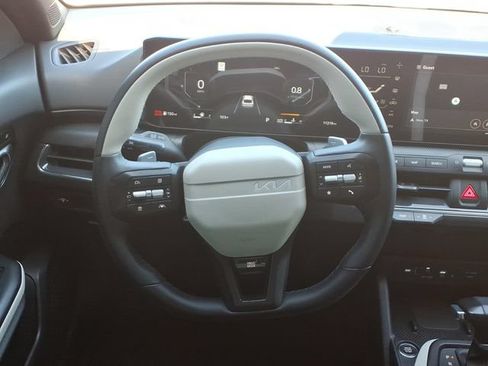 Used 2025 Kia K4 GT-Line w/ GT-Line Premium Package FWD image 19