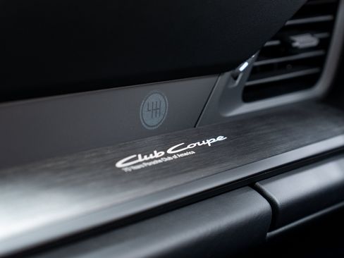 Used 2026 Porsche 911 Carrera T RWD image 36