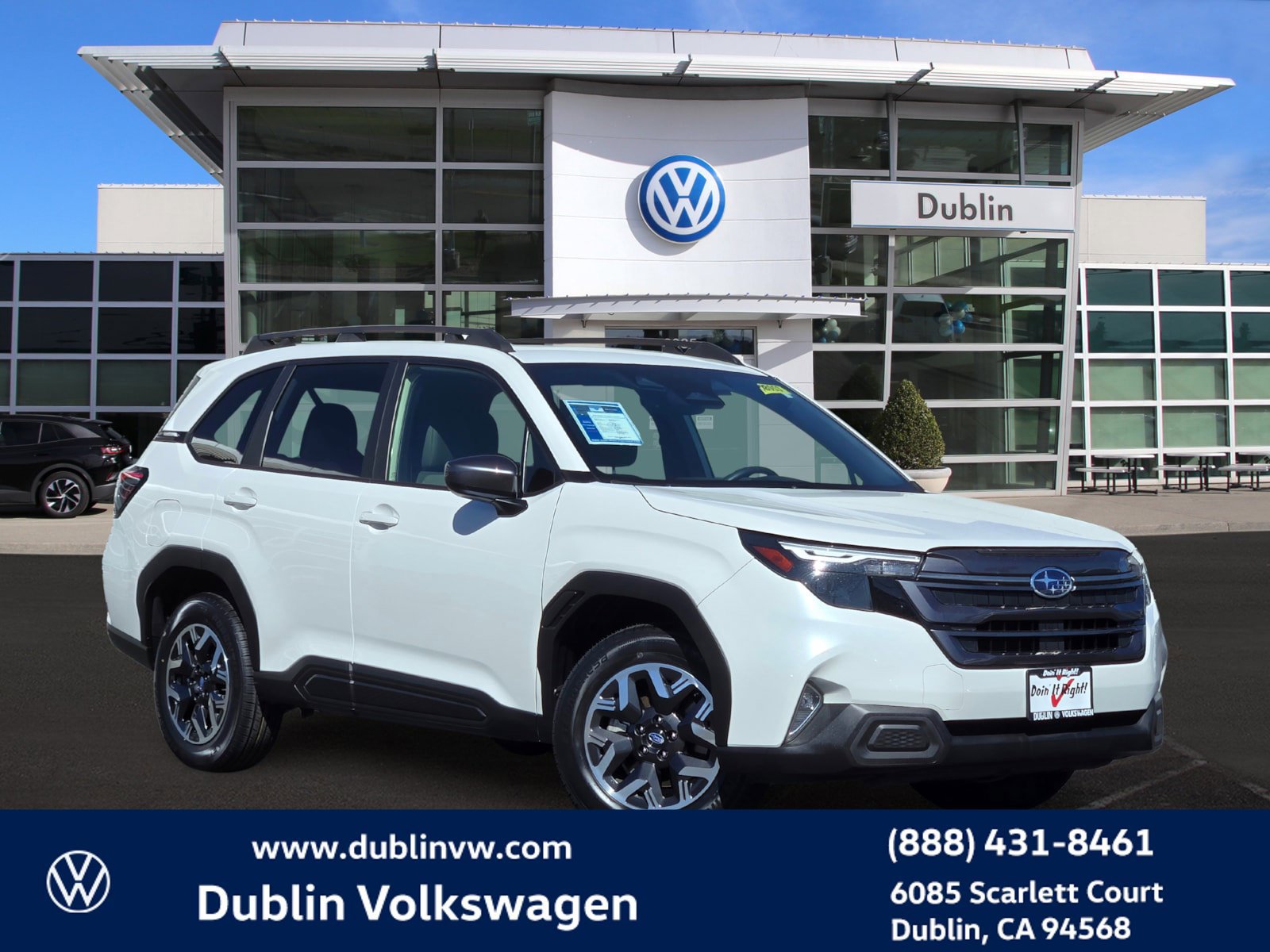 Used 2025 Subaru Forester Premium w/ Convenience Package #1 AWD/4WD image 1