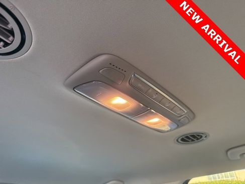 Used 2020 Kia Telluride LX image 10