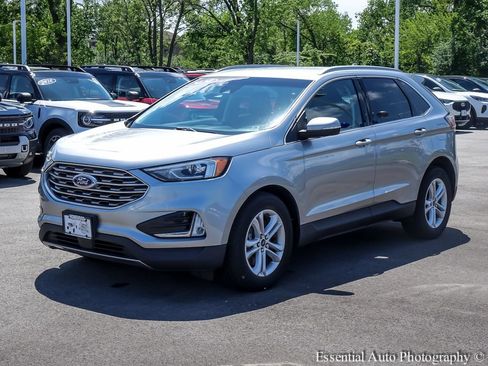 Used 2020 Ford Edge SEL w/ Convenience Package AWD/4WD image 3