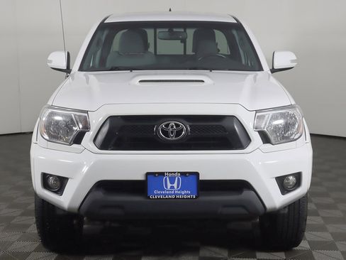 Used 2012 Toyota Tacoma PreRunner image 8