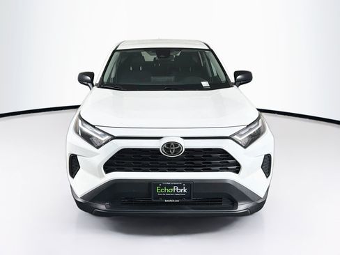 Used 2023 Toyota RAV4 LE FWD image 2